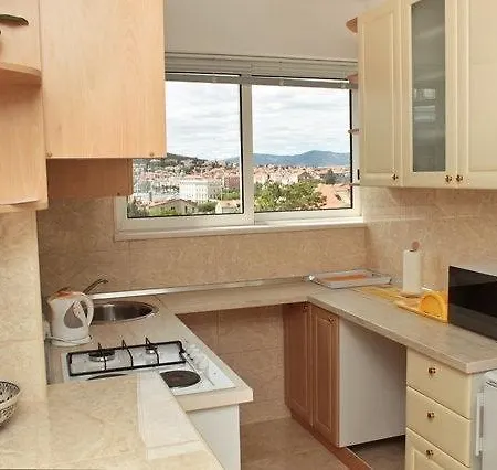 Bianca Beach Apartment *